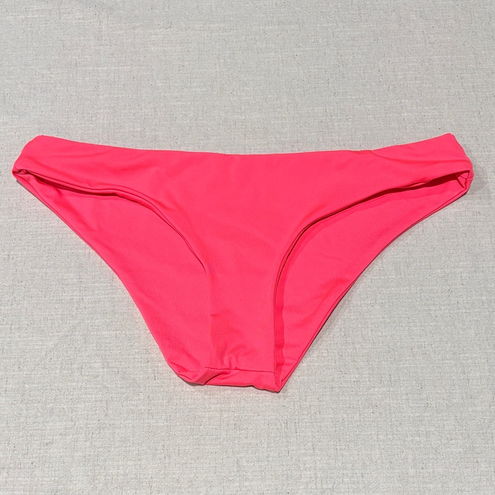 👙L*Space Sandy Classic Bikini Bottom Neon Pink Medium